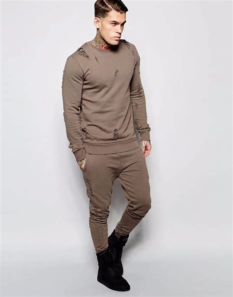 wholesale sweatsuits men.